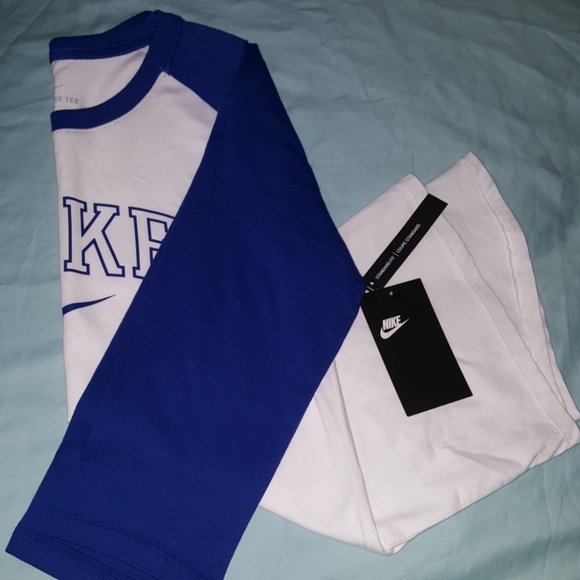 Nike - Picture 2 of 6